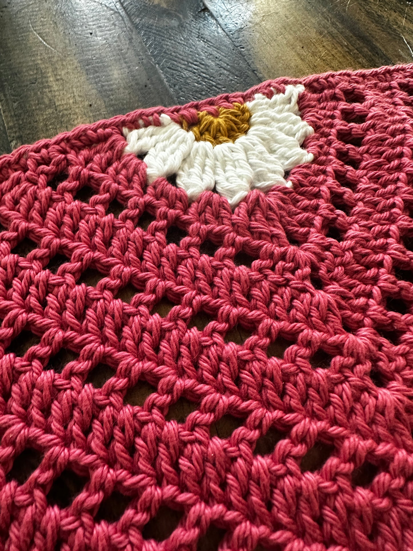 Daisy Bandana Pattern